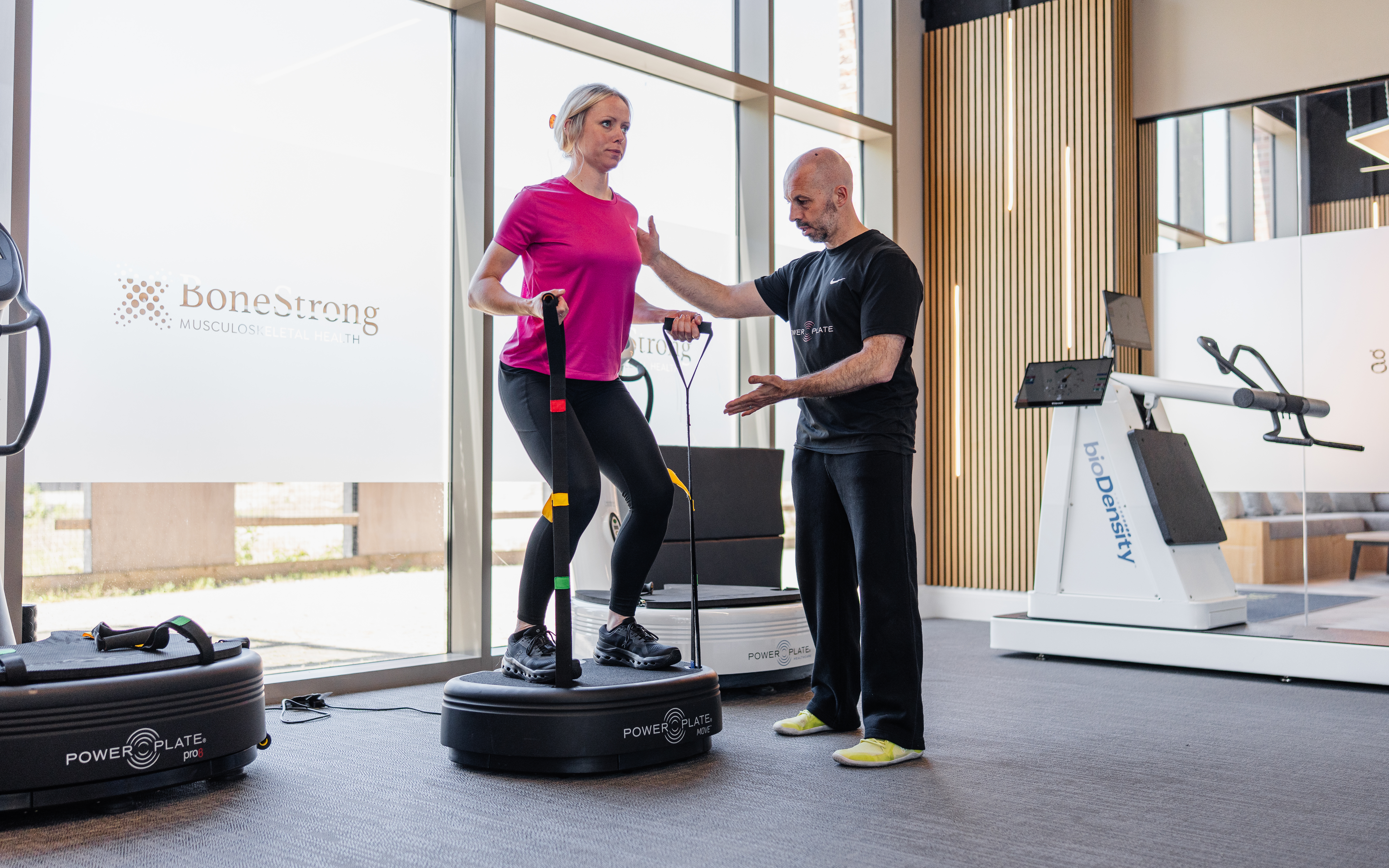 Power Plate partners with Screen My Bones to formalise UK ‘screen-to-solution’ bone health ecosystem